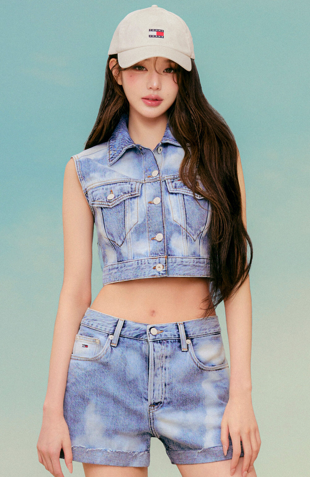 Tommy Jeans Jang Won Young